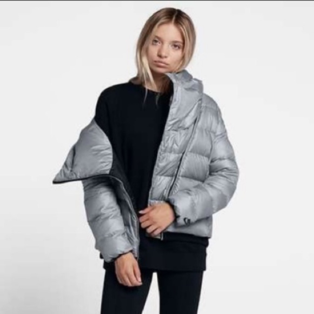 Nike sportswear down jacket - Picture 4 of 8